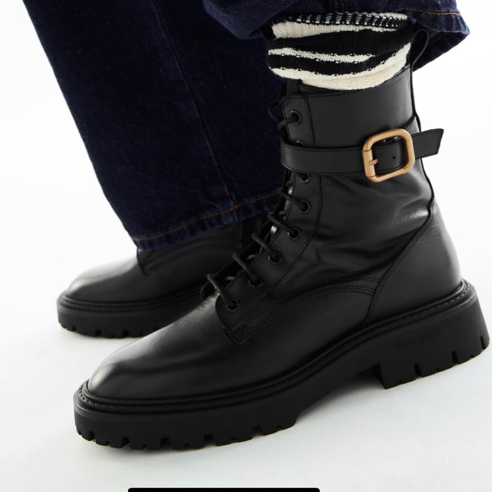 ZARA Laced Leather Ankle Boots with Buckle (size8/38)